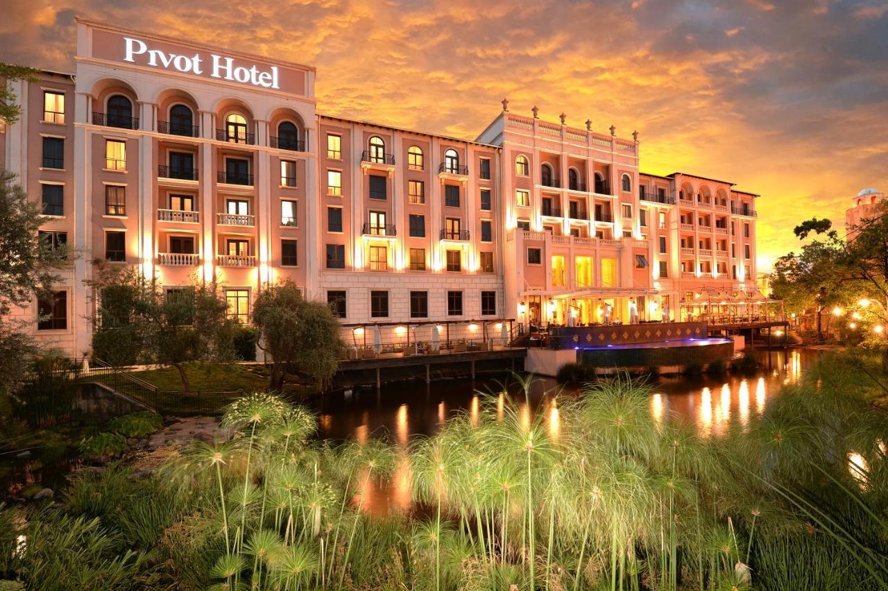 Pivot Hotel Montecasino Johannesburg Dış mekan fotoğraf